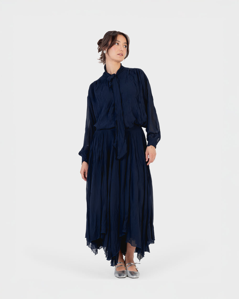 Crinkled Chiffon Skirt in Navy