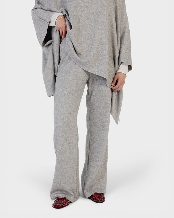 Shimmer Poncho Set in Silver