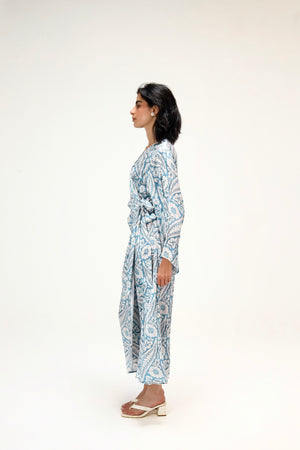 Easy To Love Dress in Printed Steel Blue