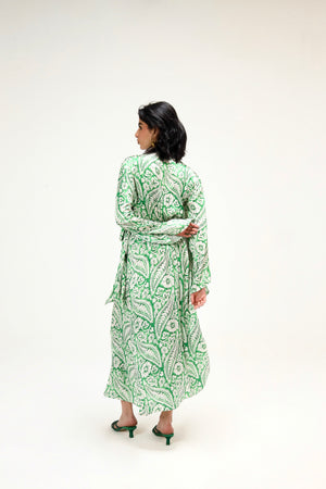 Easy To Love Dress in Printed Emerald