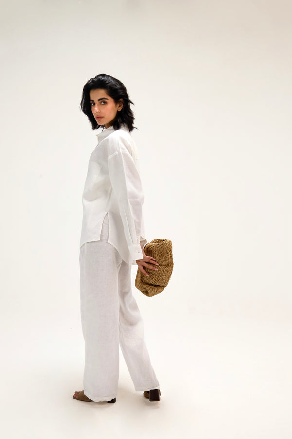 Livin’ In Linen Shirt in White