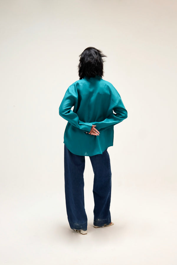 Livin’ In Linen Shirt in Teal