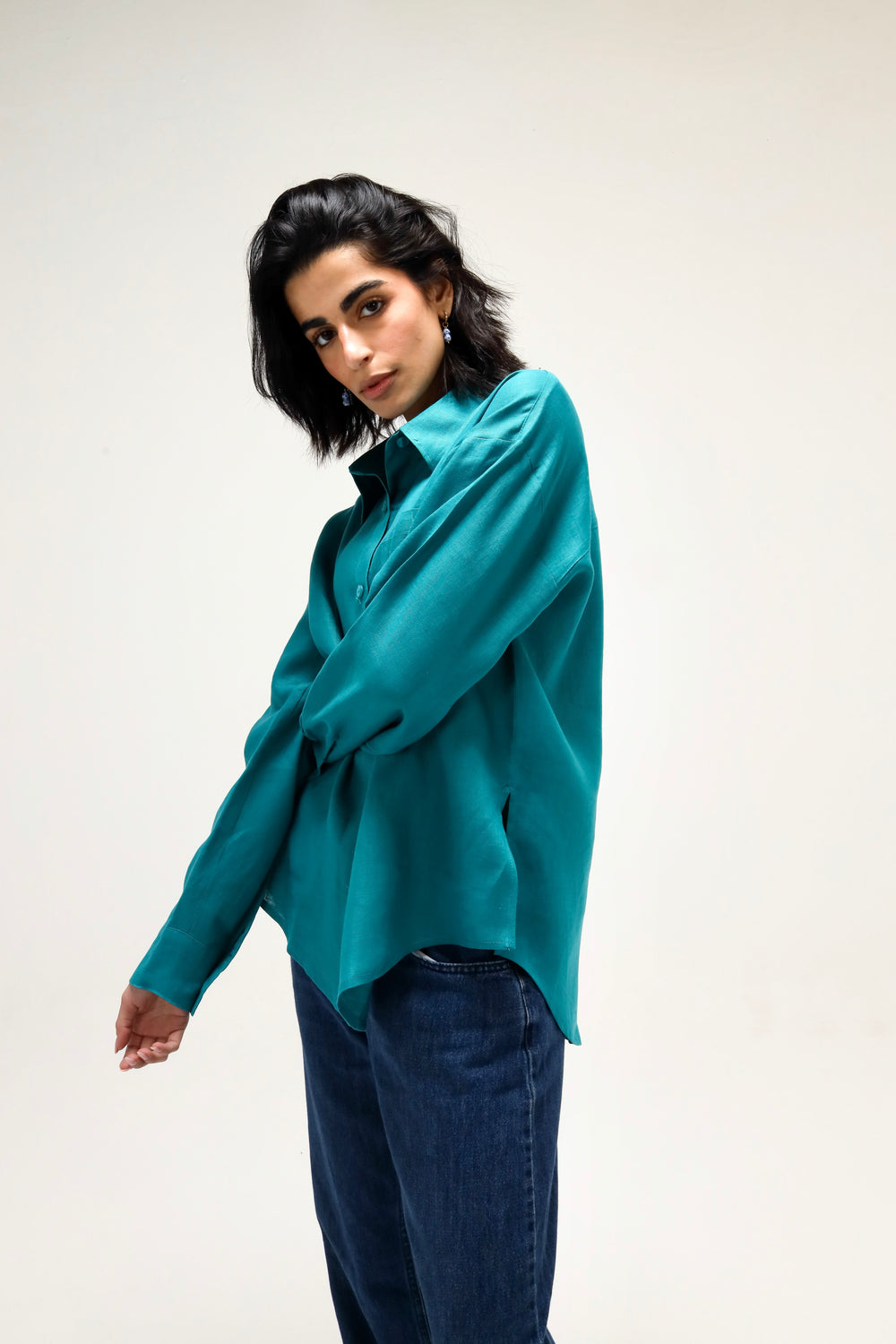 Livin’ In Linen Shirt in Teal