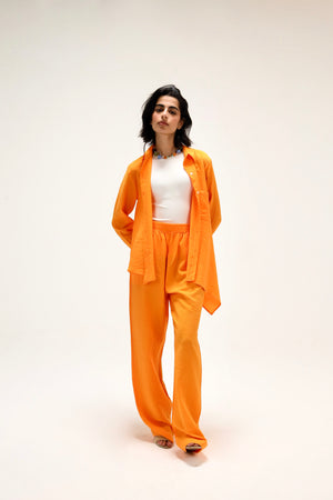 Bottom line Set in Orange