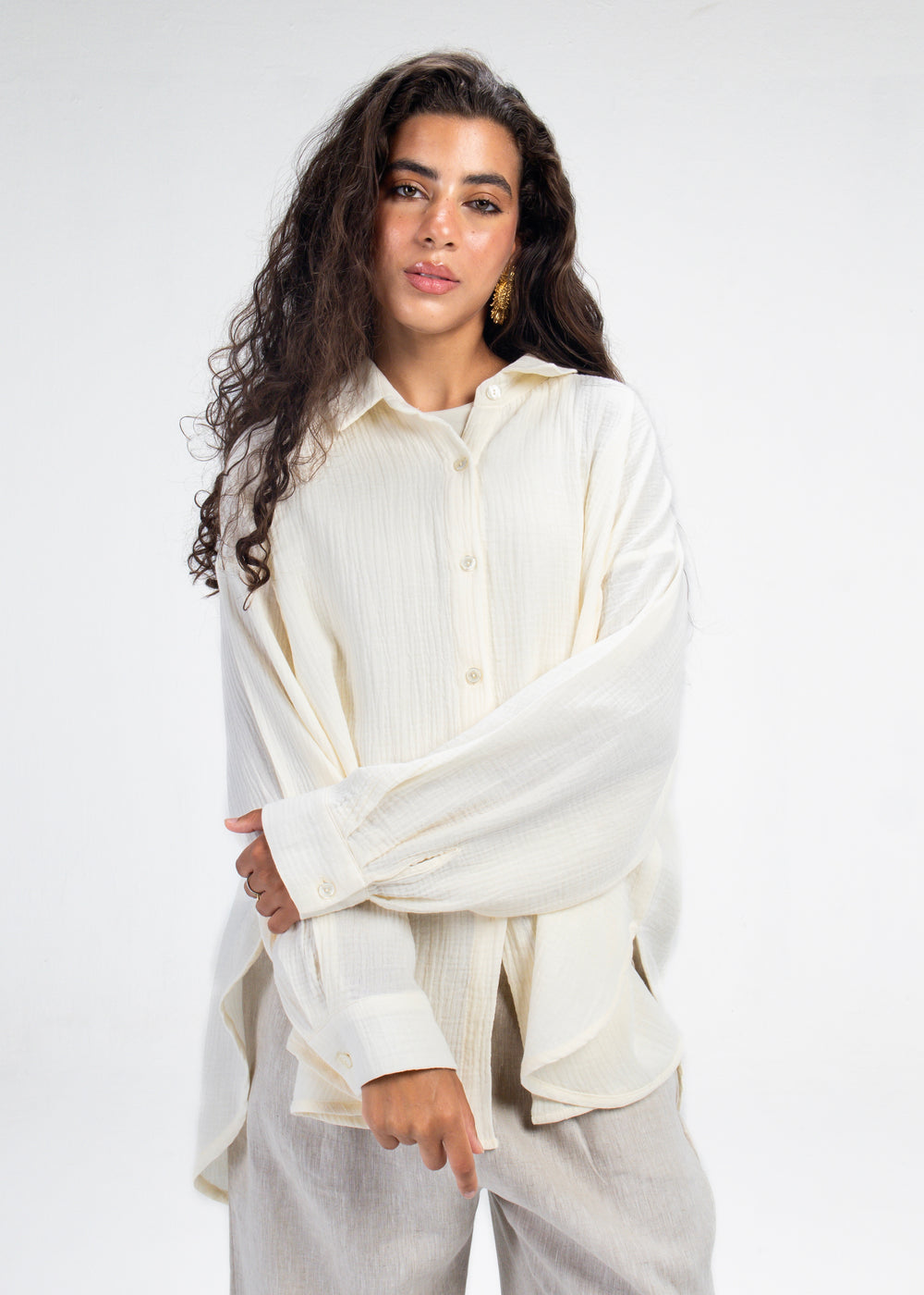 Cotton Muslin Shirt in Off-White