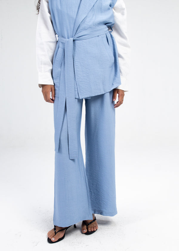 Crinkled Vest Set in Blue