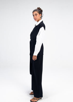 Crinkled Straight Leg Pants in Black