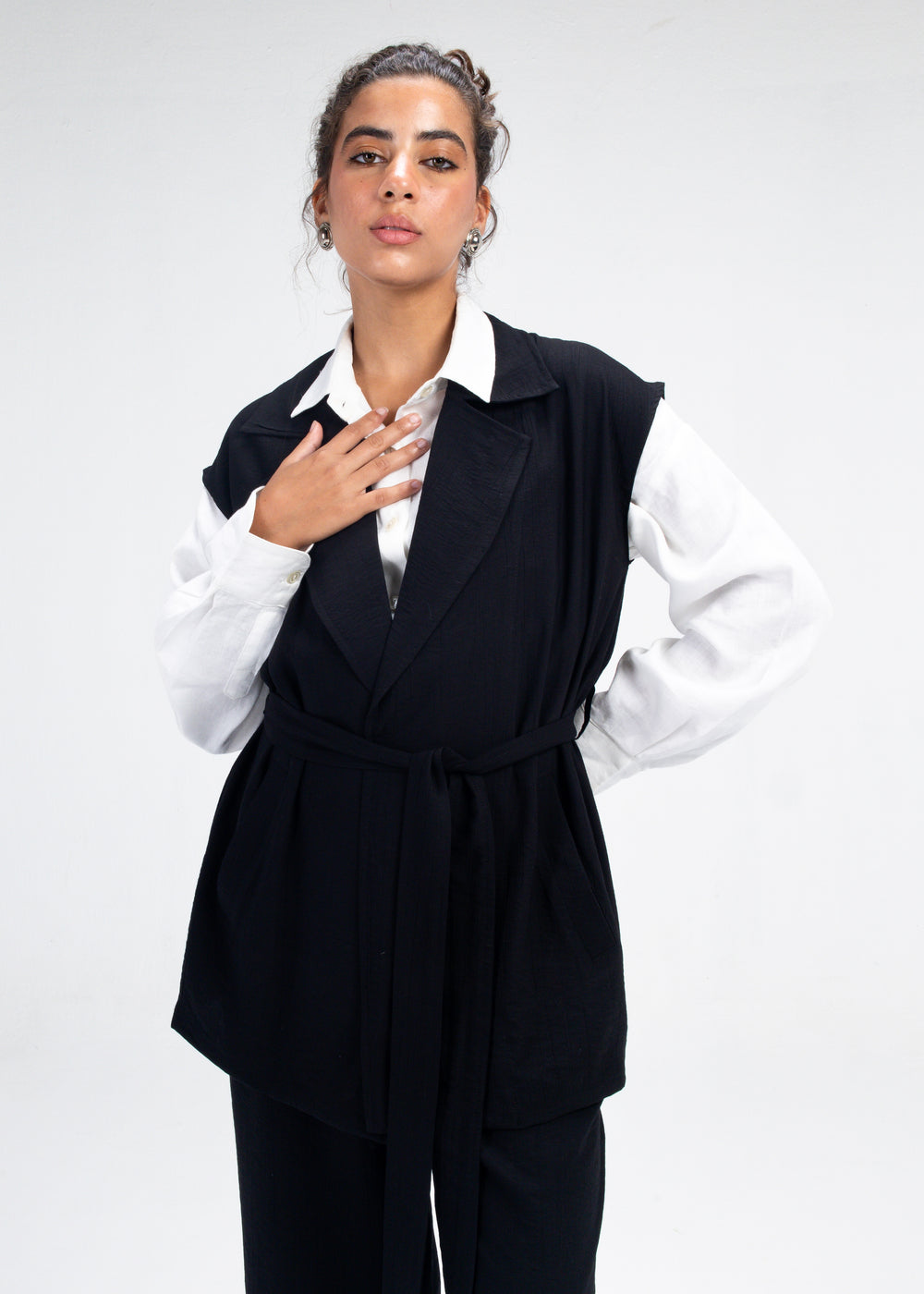 Crinkled Vest in Black
