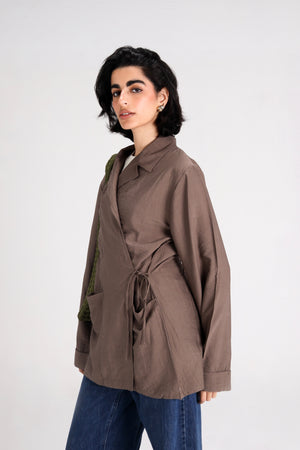 Crinkled Crossover Blazer in Cafe
