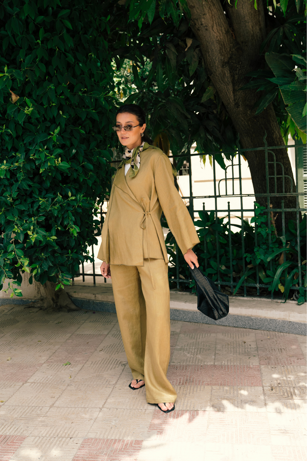 Linen Wrap top in Pistachio