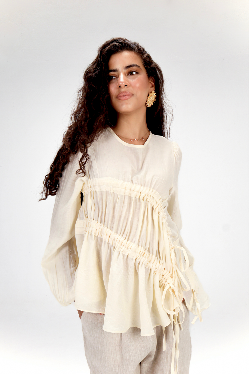 Asymmetric Ruched top in Off White