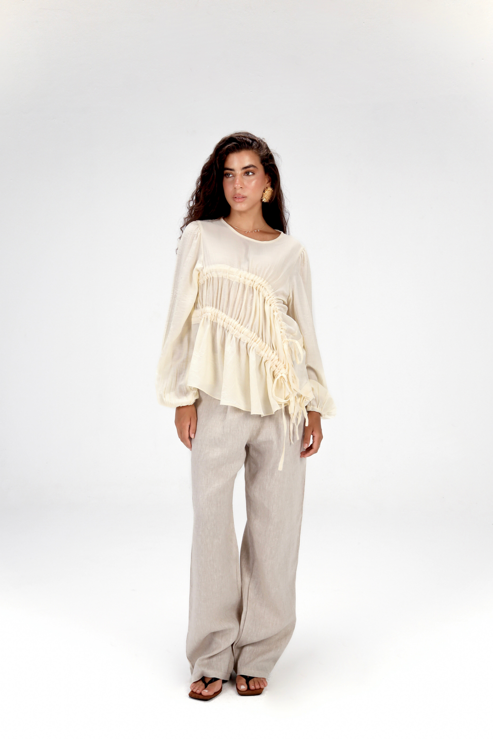 Asymmetric Ruched top in Off White