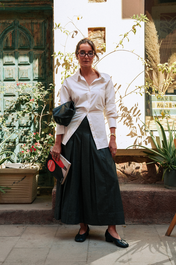 Poplin Shirt with Back Tie in White