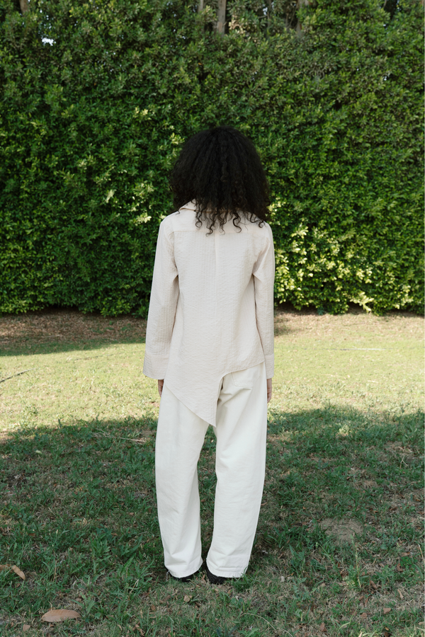 Bottom Line Shirt in Beige