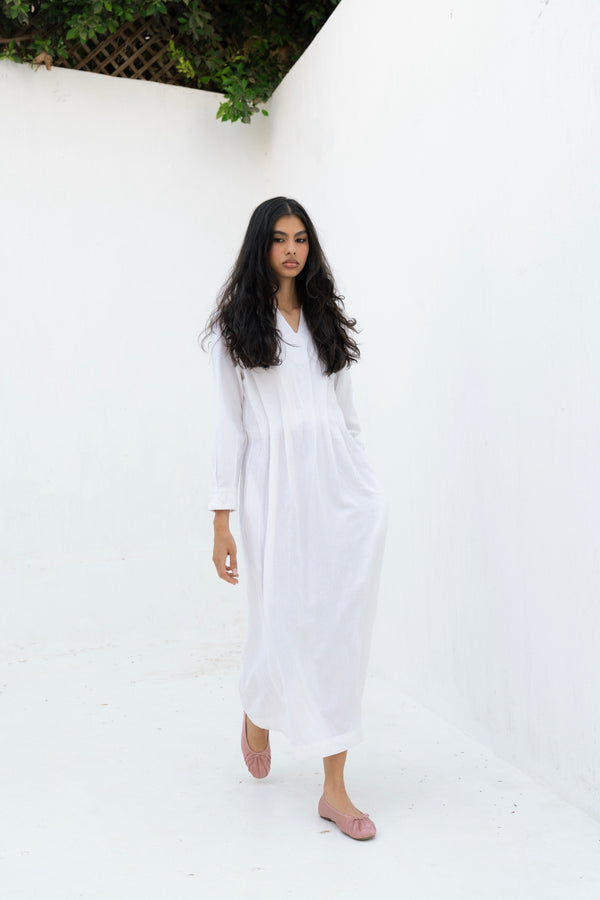 Linen Pleated Midi Dress in Off White