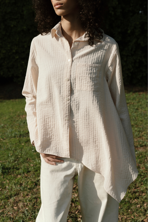 Bottom Line Shirt in Beige