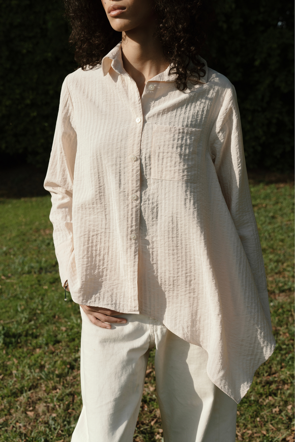 Bottom Line Shirt in Beige