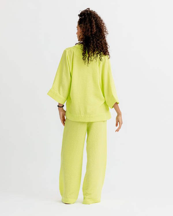 Good Lookin’ Pants in Lime