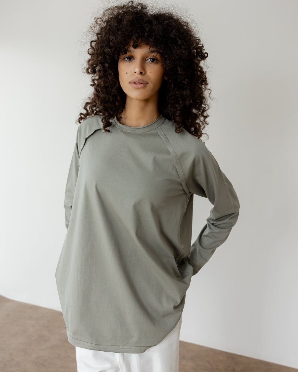 Long Sleeve Crew in Olive