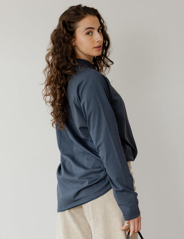 Long Sleeve Crew in Dark Grey