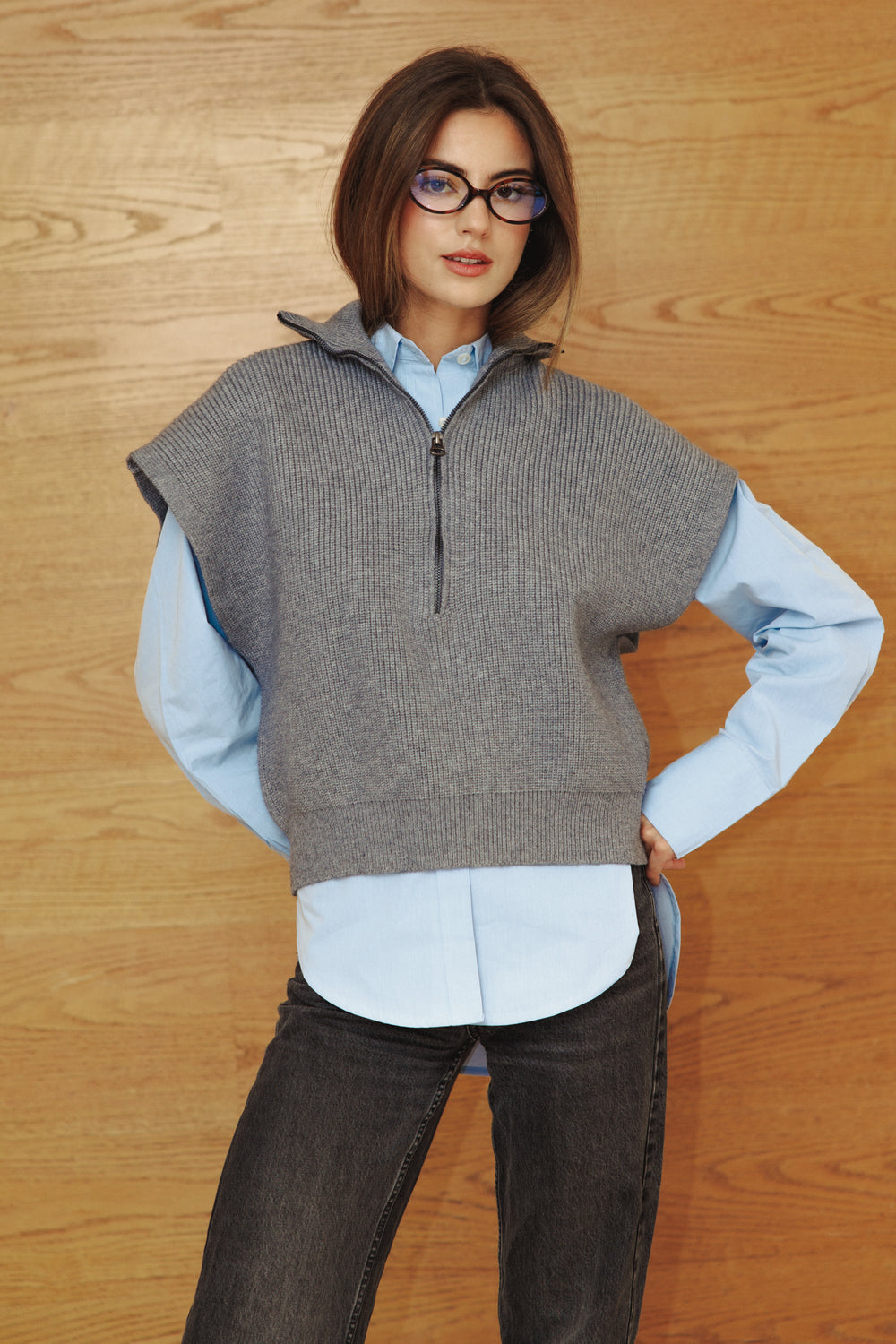 Knitted Vest in Grey