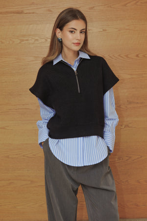 Knitted Vest in Black