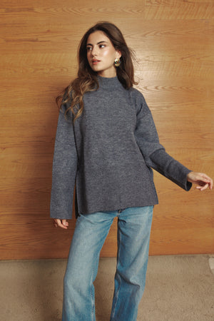 Good Feels Sweater In Grey