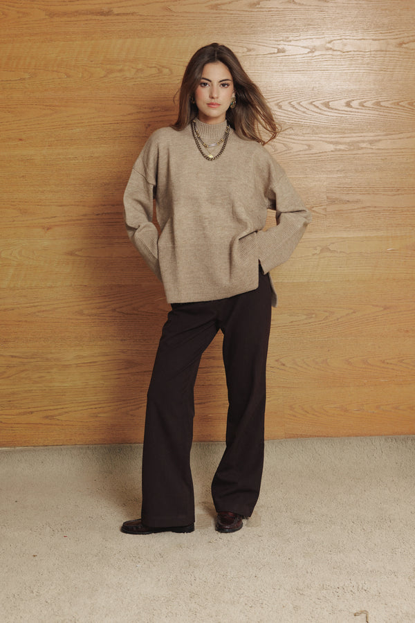 Good Feels Sweater In Dark Beige