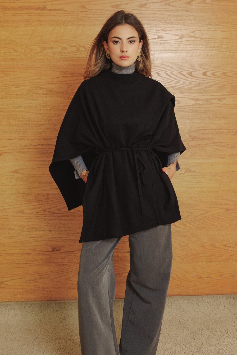 Asymmetric Cape in Black