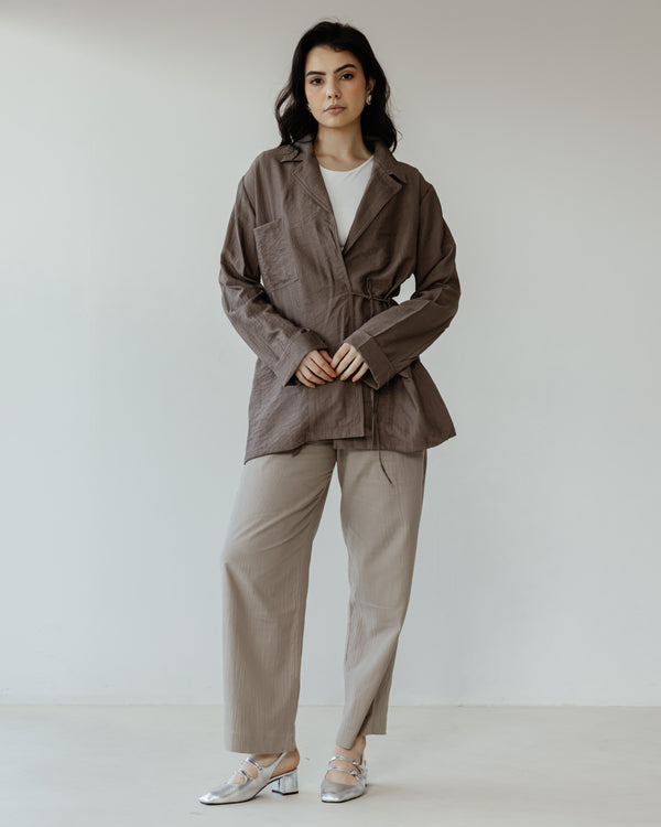 Crinkled Crossover Blazer in Cafe