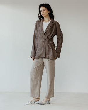 Crinkled Crossover Blazer in Cafe