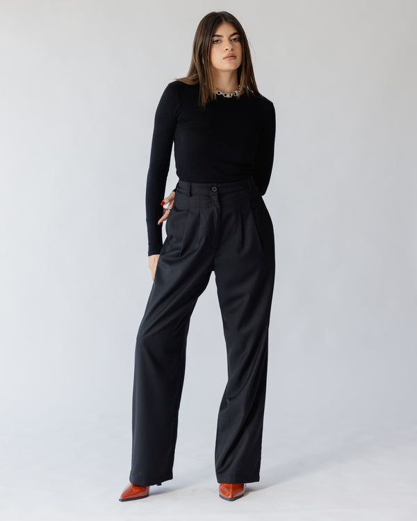 Gutsy Trousers in Black