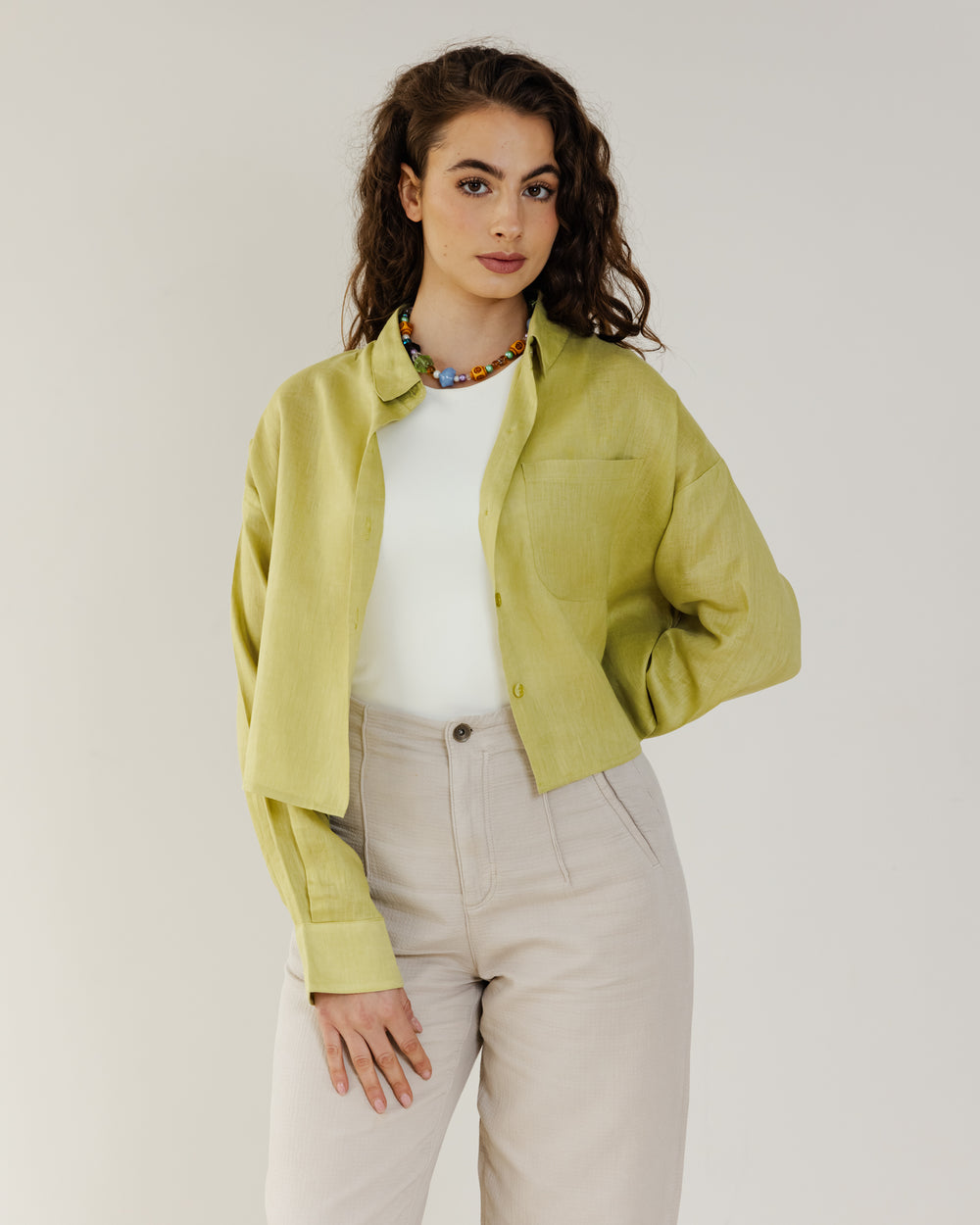 Cropped Linen Shirt in Pistachio