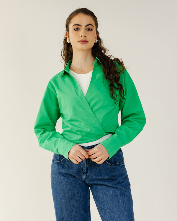 Tied-to-You Cropped Shirt in Green