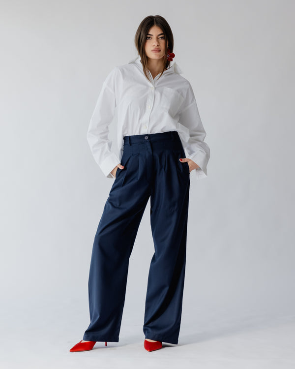 Gutsy Trousers in Navy