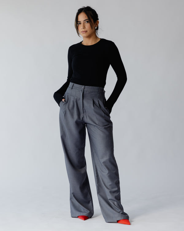 Gutsy Trousers in Grey