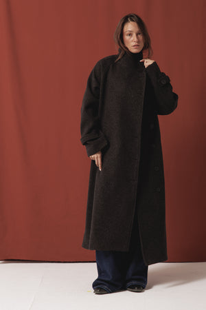 Classic Coat in Dark Grey