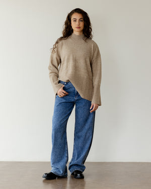 Good Feels Sweater In Dark Beige