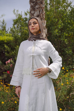 Linen Trim Top in Off White