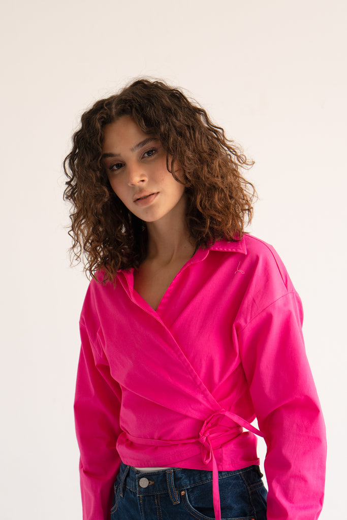 Tied-to-You Cropped Shirt in Fuchsia