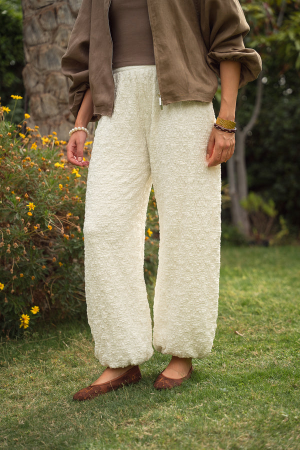 Balloon Lace Pants in White