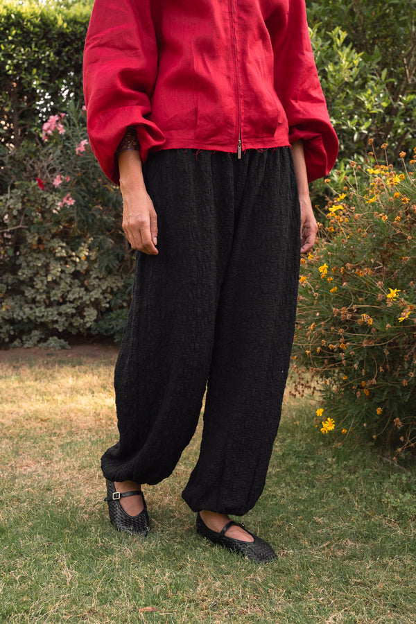 Balloon Lace Pants in Black