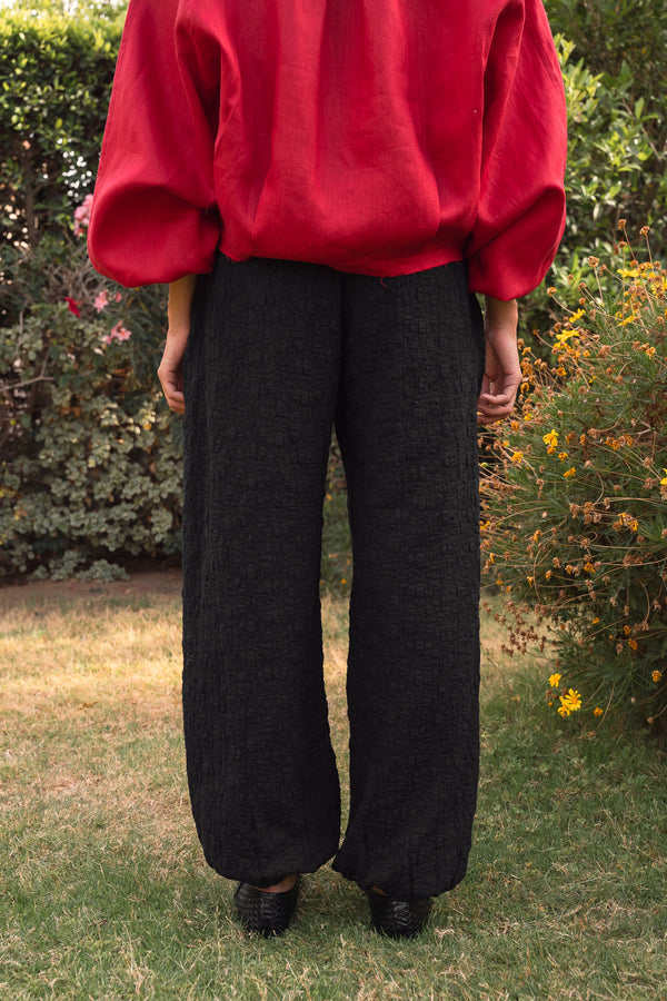 Balloon Lace Pants in Black