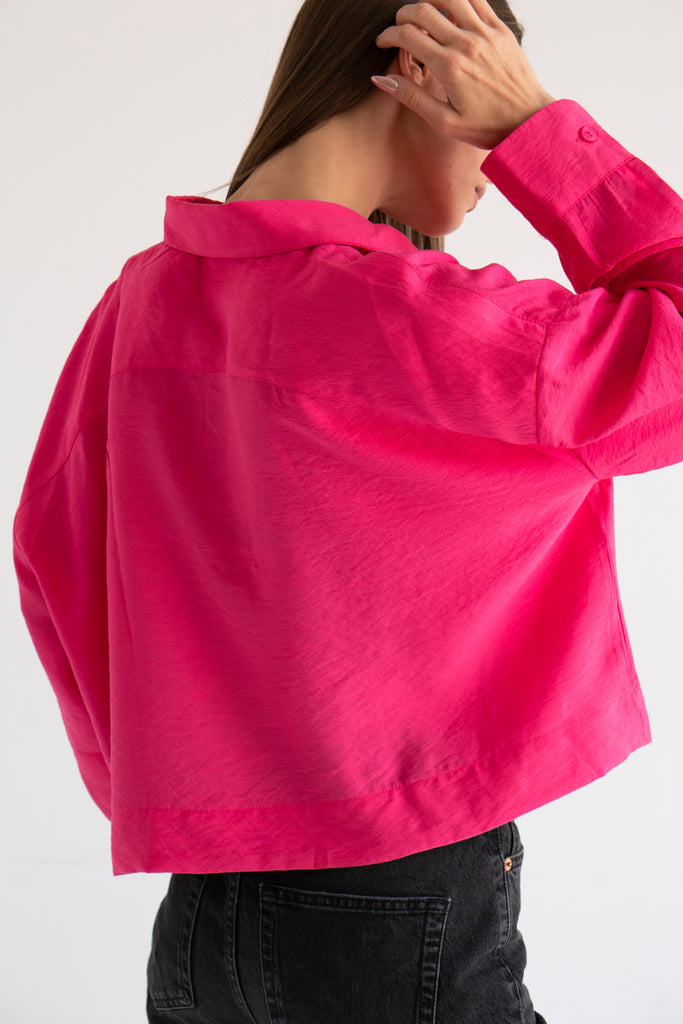 Just Like Me Cropped Shirt in Fuchsia