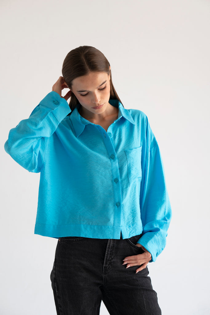 Just Like Me Cropped Shirt in Blue