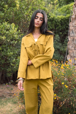 Crinkled Front Tie Set in Mustard