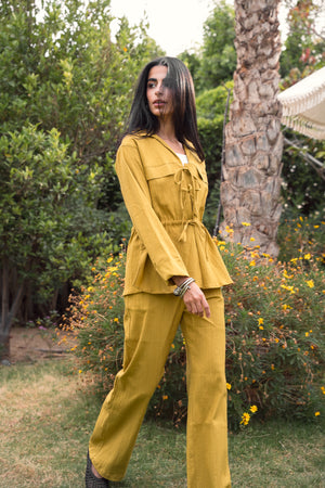 Crinkled Front Tie Set in Mustard