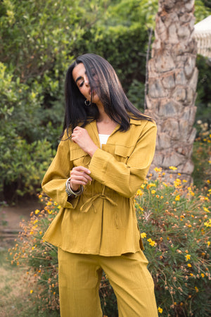 Crinkled Front Tie Set in Mustard