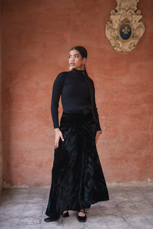 Velvet Skirt in Black