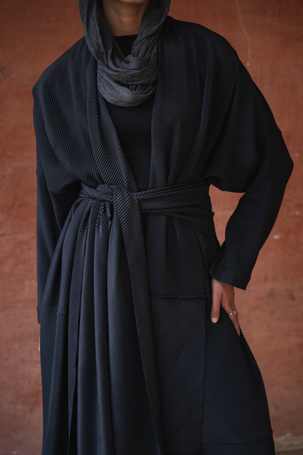Pleated Kaftan in Black